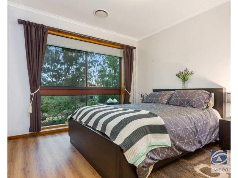 148 – 150 St Killian Street, White Hills VIC 3550