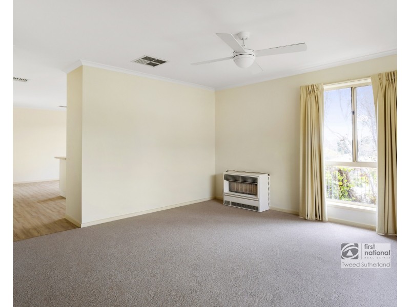 Unit 160 Cnr of The Outlook and Francis Street, Spring Gully VIC 3550