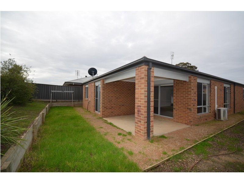 187 Jobs Gully Road, Eaglehawk VIC 3556