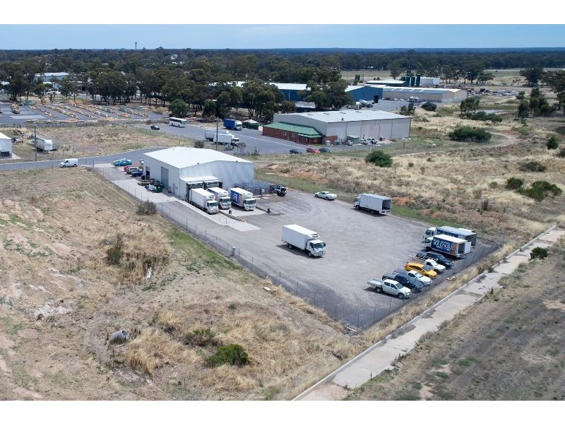 18 Alstonvale Court, East Bendigo VIC 3550