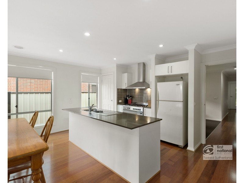 5 Eaglewood Way, California Gully VIC 3556