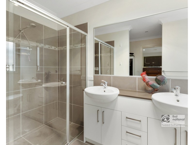 5 Eaglewood Way, California Gully VIC 3556