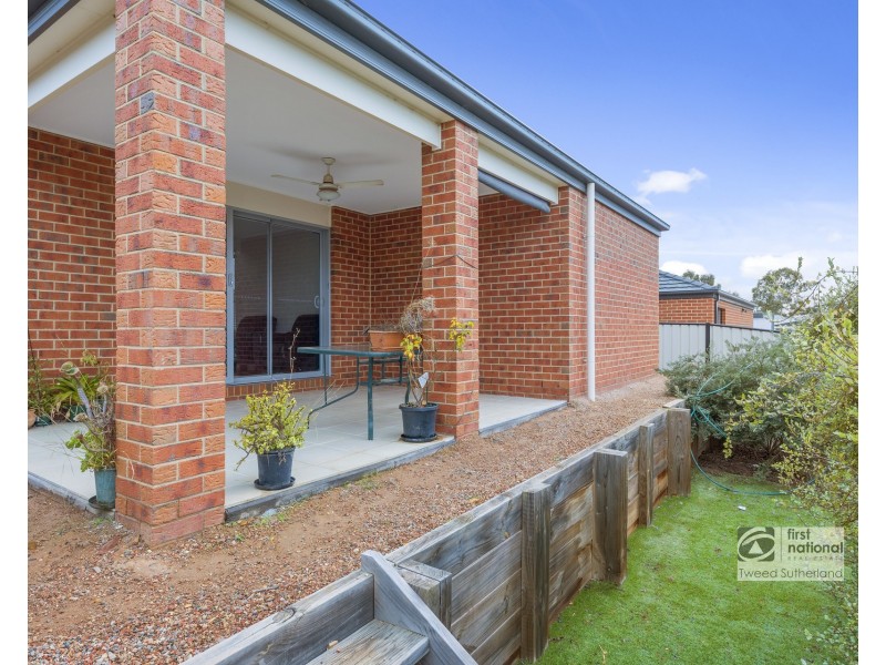 5 Eaglewood Way, California Gully VIC 3556