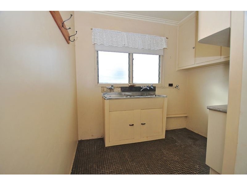 477 High Street, Golden Square VIC 3555
