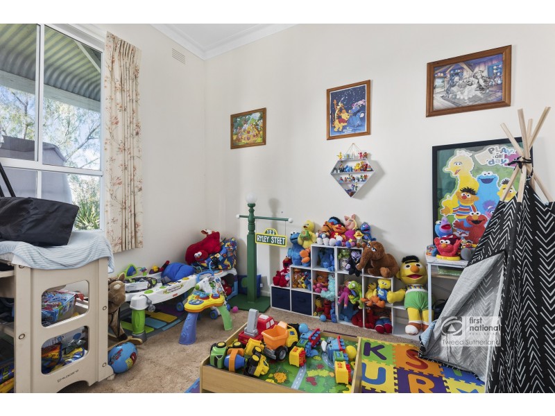 19 Nelson Street, California Gully VIC 3556