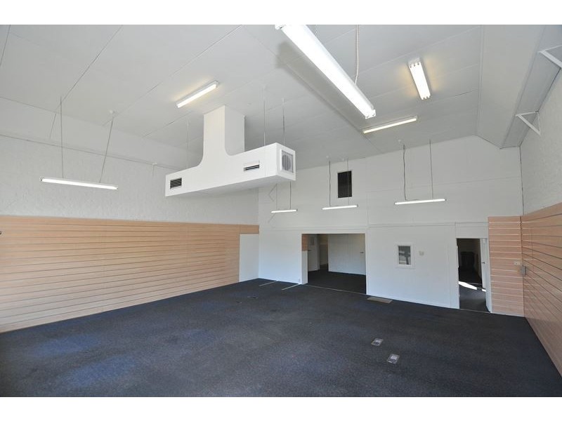 12 High Street, Eaglehawk VIC 3556
