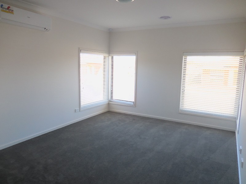 2 Lightwood Way, Jackass Flat VIC 3556