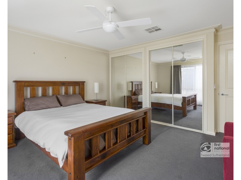 50 Carolyn Way, Maiden Gully VIC 3551