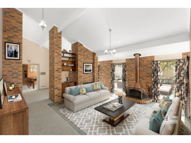 105 Harley Street, Strathdale VIC 3550