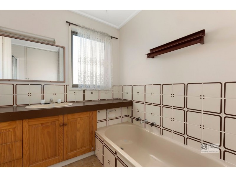 105 Harley Street, Strathdale VIC 3550