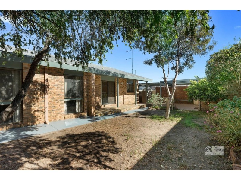 105 Harley Street, Strathdale VIC 3550