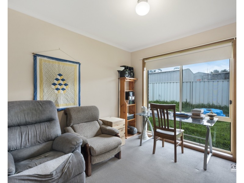 1/9 Patricia Court, Golden Square VIC 3555