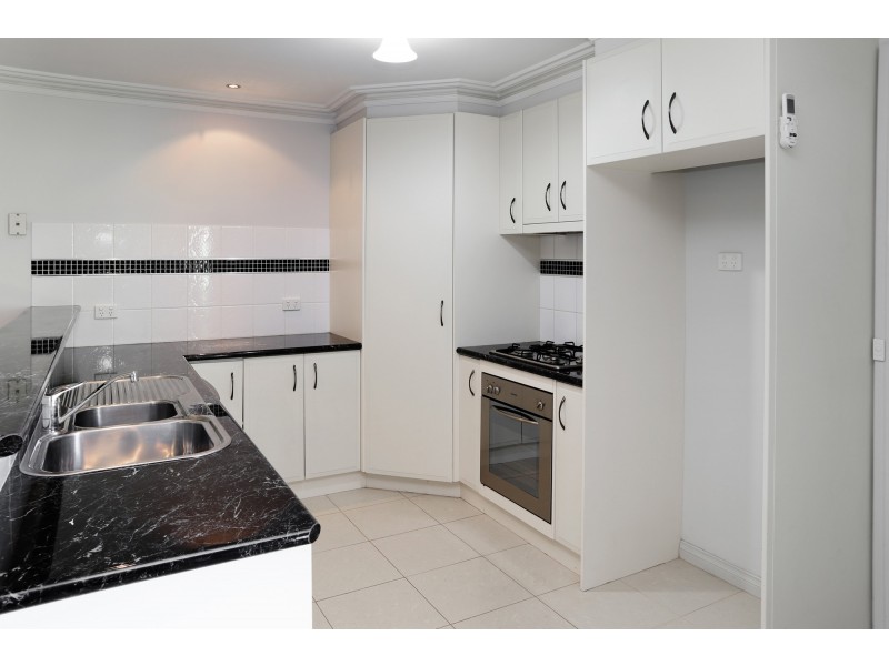 5 Jade Court, Kangaroo Flat VIC 3555