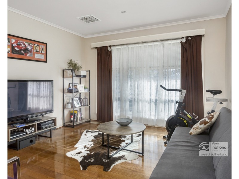 112 St Aidans Road, Kennington VIC 3550