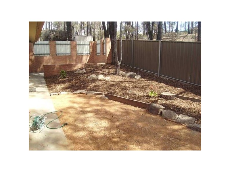 2/126 Edwards Road, Strathdale VIC 3550