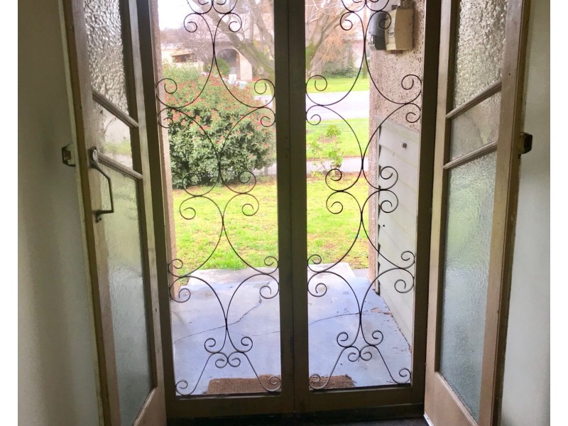 40 Somerville Street, Flora Hill VIC 3550