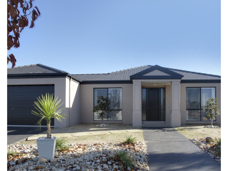 36 Saxby Drive, Strathfieldsaye VIC 3551