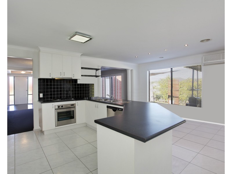 36 Saxby Drive, Strathfieldsaye VIC 3551