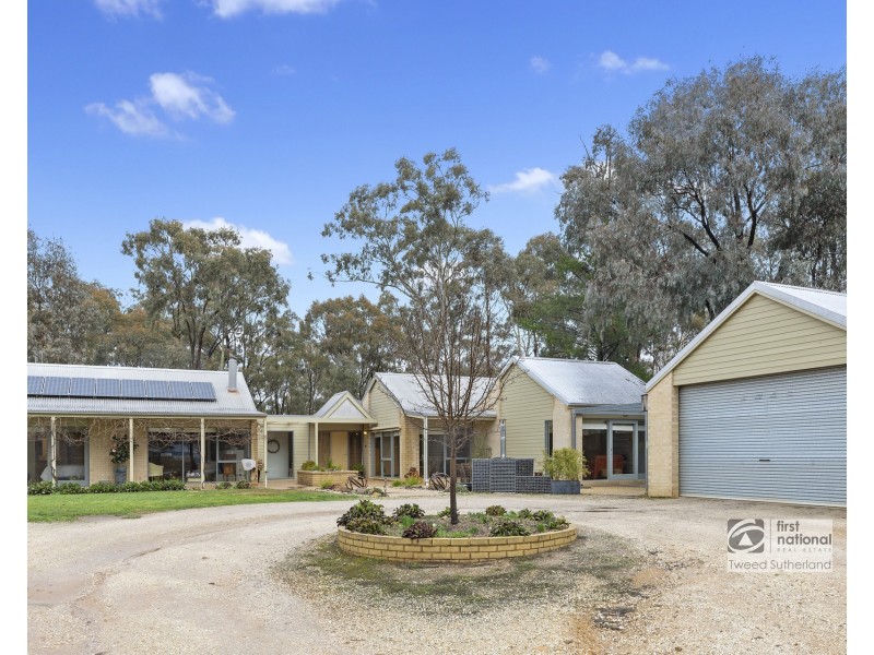 21 – 23 Backhaus Street, White Hills VIC 3550