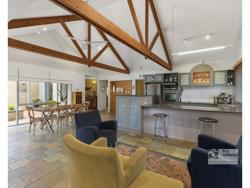 21 – 23 Backhaus Street, White Hills VIC 3550