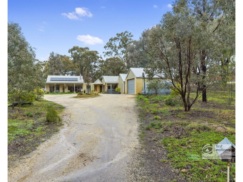 21 – 23 Backhaus Street, White Hills VIC 3550