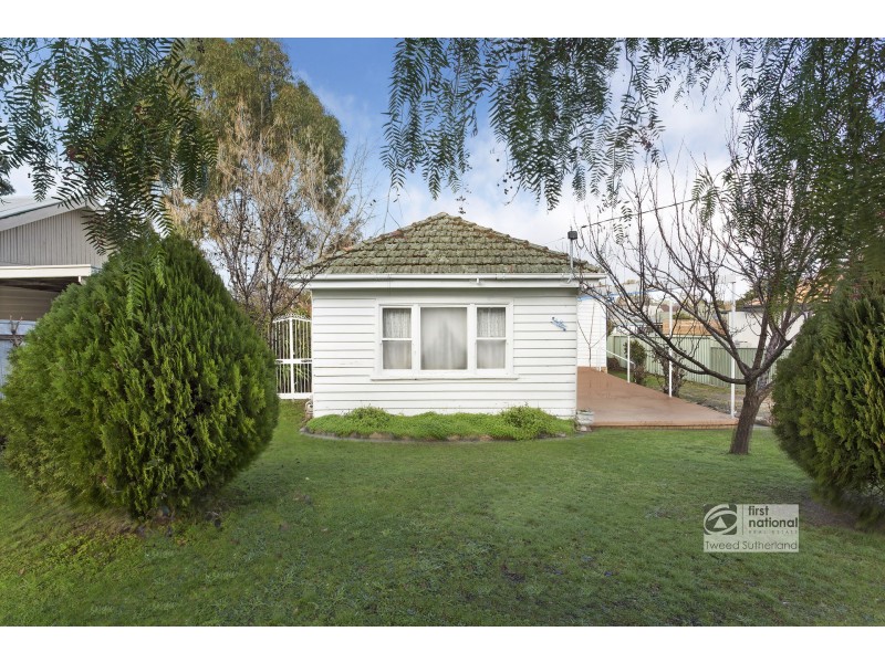 18 Burrell Street, Flora Hill VIC 3550