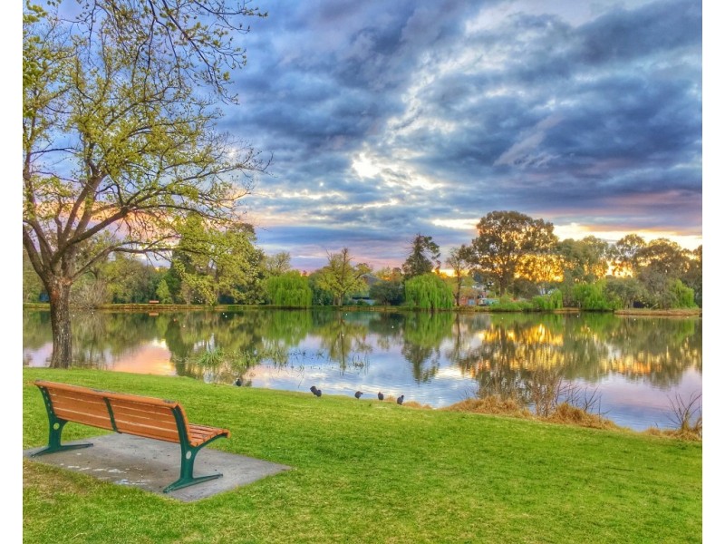 135 Barnard St, Bendigo VIC 3550