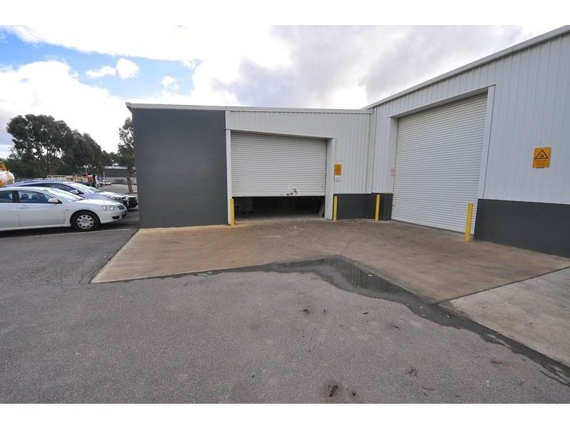 205 Midland Highway, Epsom VIC 3551