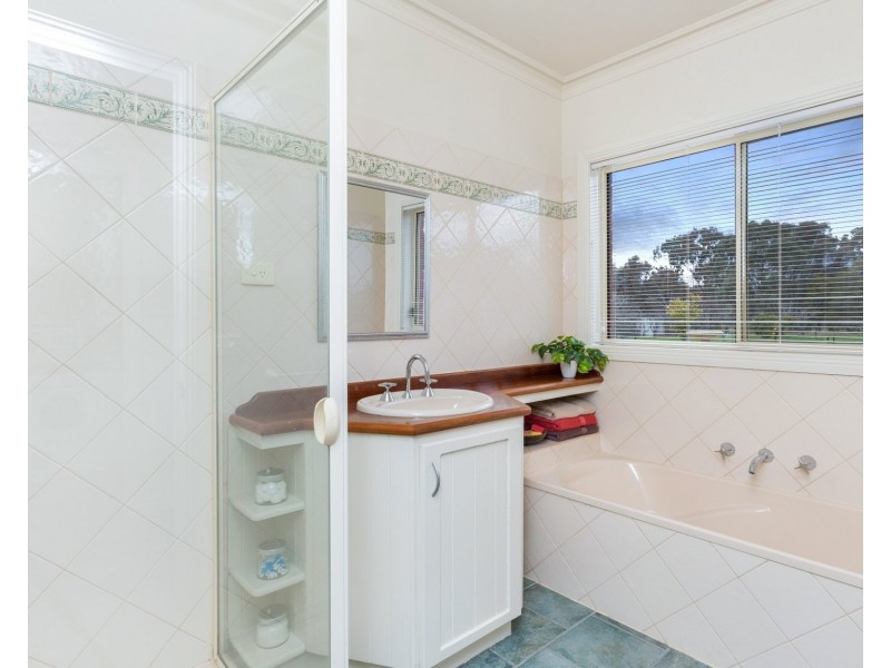 66 Maynard Road, Longlea VIC 3551