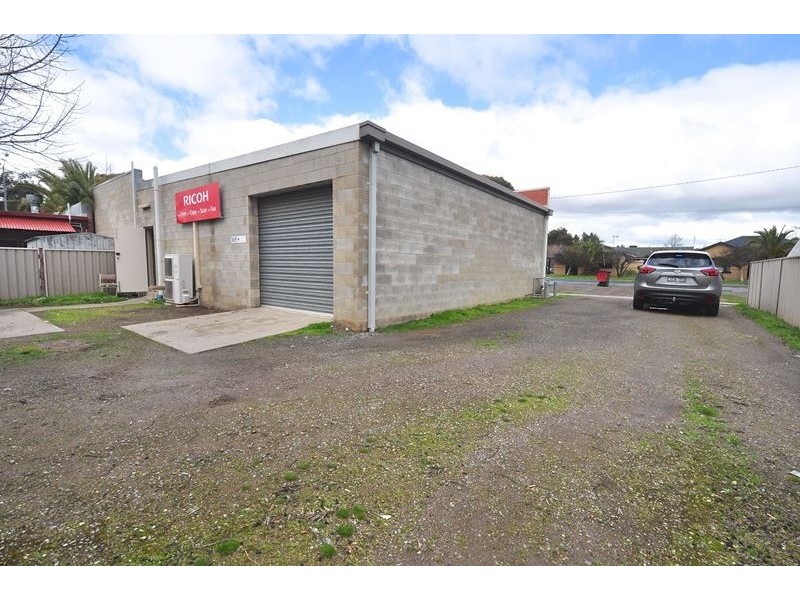 12 View Street, Kangaroo Flat VIC 3555