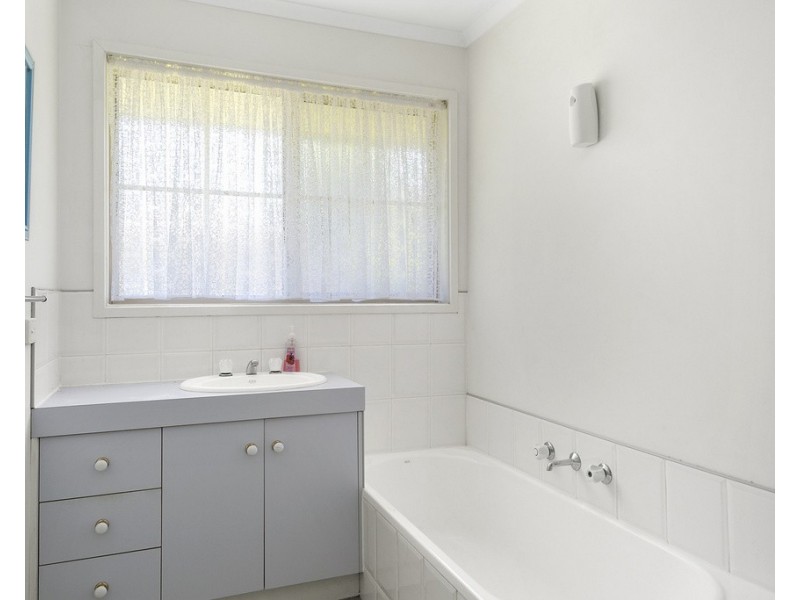4/22 Yarunga Drive, Kangaroo Flat VIC 3555