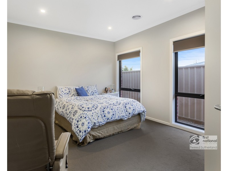 1/112a Osborne Street, Spring Gully VIC 3550