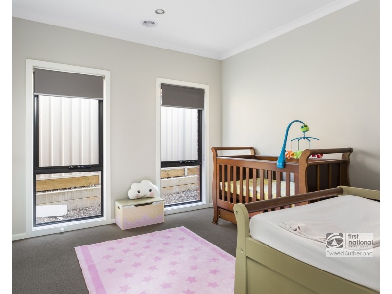 1/112a Osborne Street, Spring Gully VIC 3550