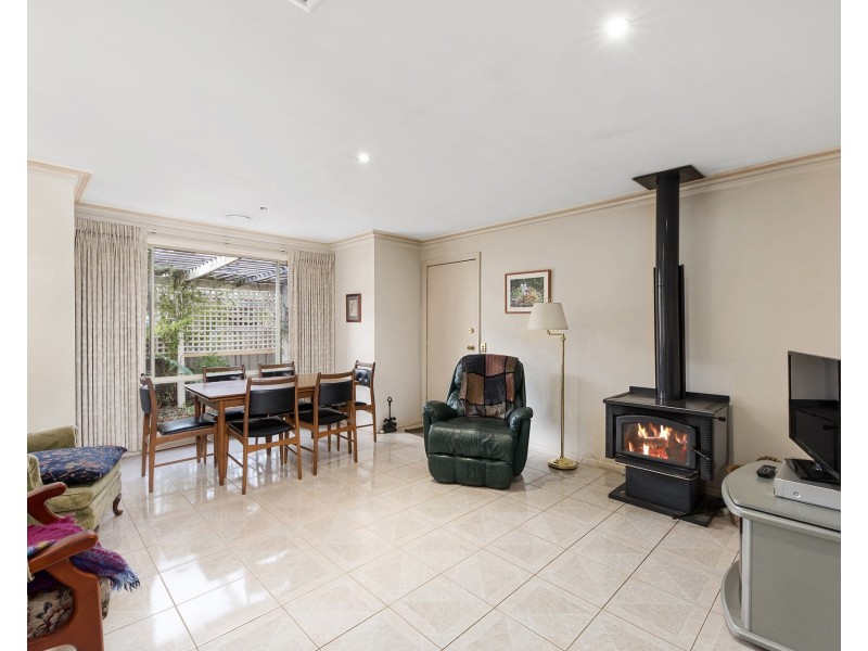 51 Burns Street, Spring Gully VIC 3550