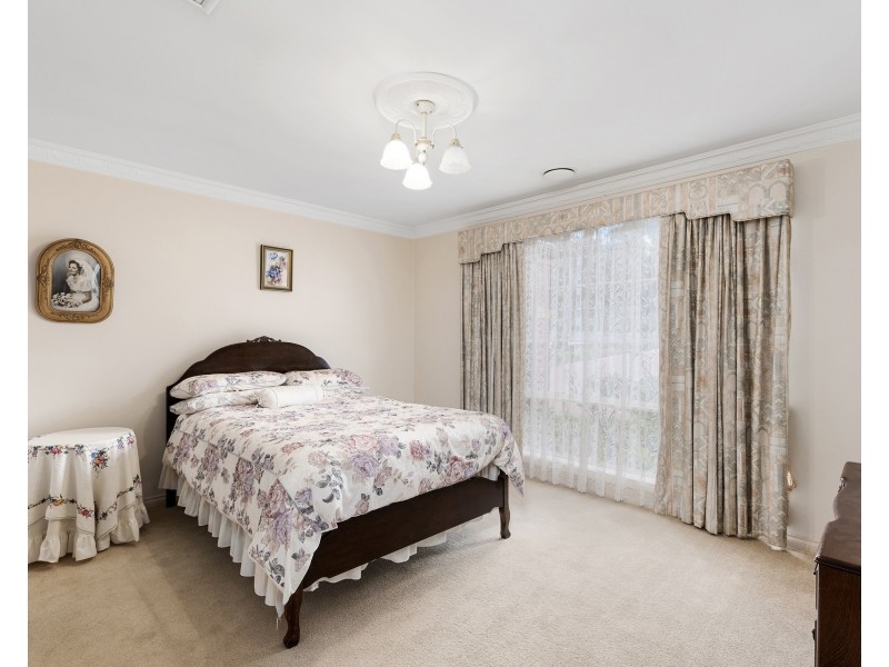 51 Burns Street, Spring Gully VIC 3550
