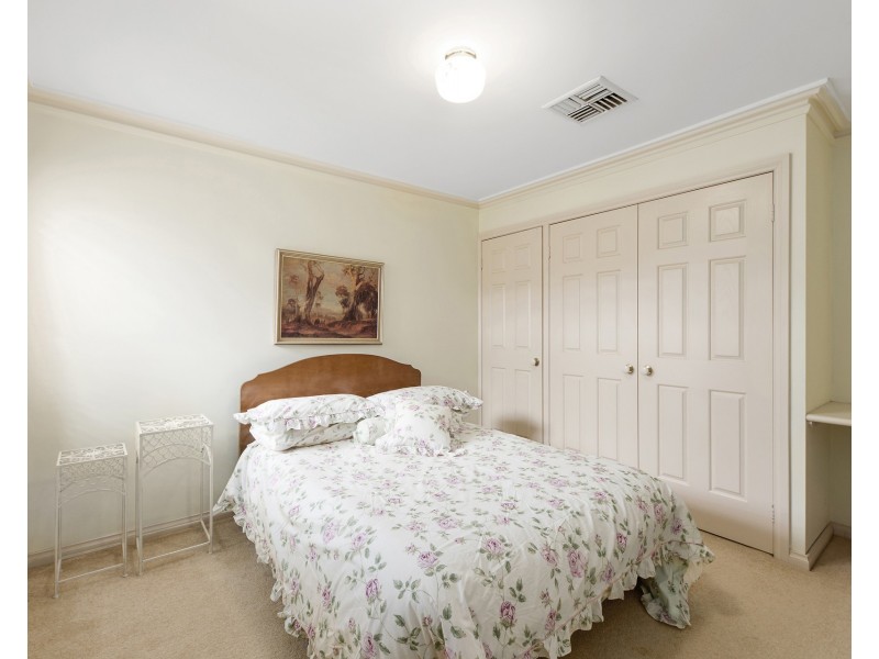 51 Burns Street, Spring Gully VIC 3550