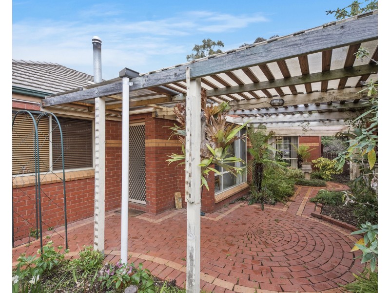 51 Burns Street, Spring Gully VIC 3550