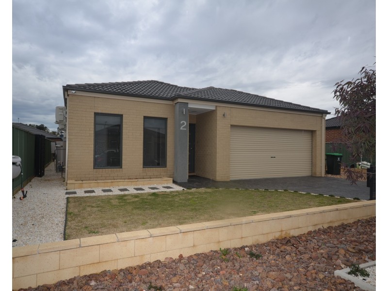 2 Deharl Court, Ascot VIC 3551