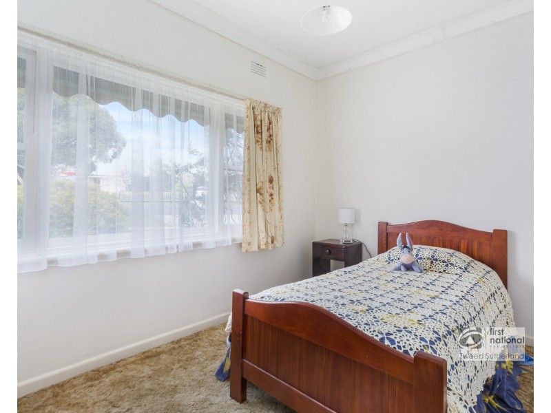 10 Morrison Street, Kangaroo Flat VIC 3555