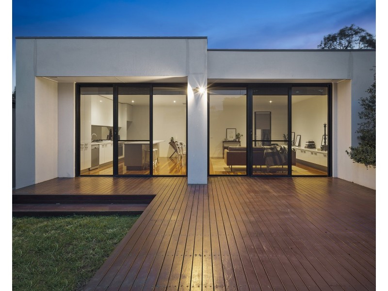 1/27 Cousins Street, Strathdale VIC 3550