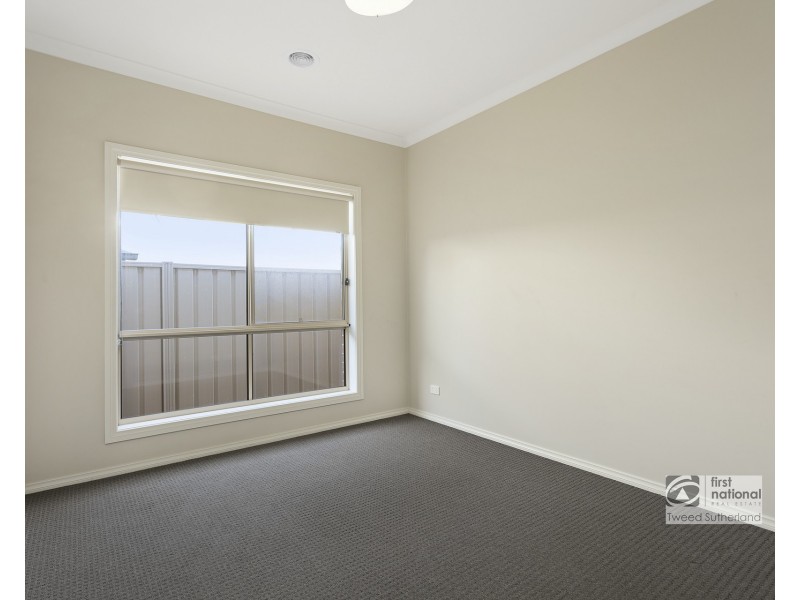27 Elwood Drive, Golden Square VIC 3555