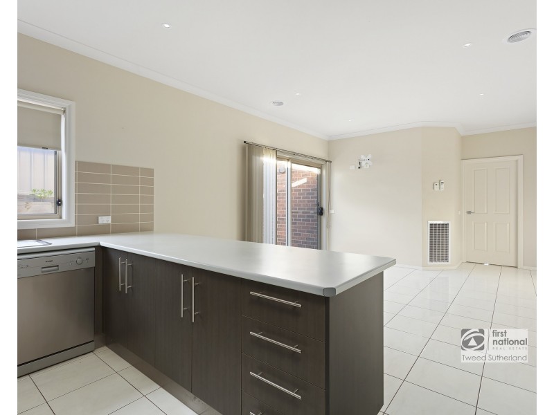 27 Elwood Drive, Golden Square VIC 3555