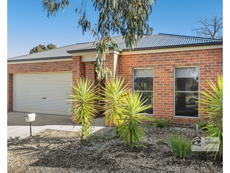 27 Elwood Drive, Golden Square VIC 3555