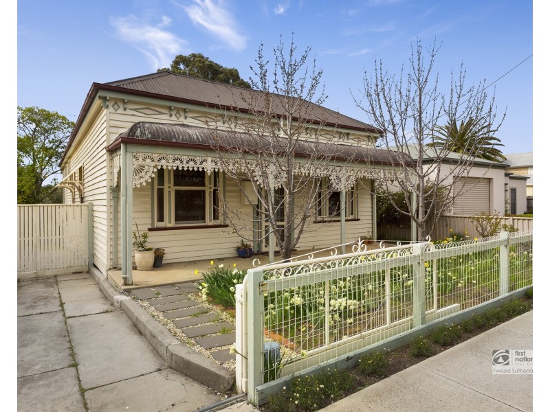 51 Carpenter Street, Quarry Hill VIC 3550