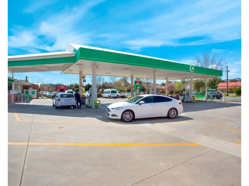 172 High Street, Kangaroo Flat VIC 3555