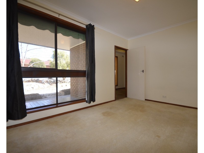 2 Herbert Avenue, Kennington VIC 3550