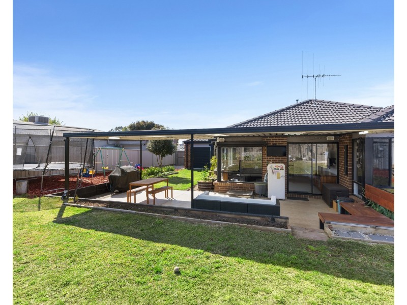 33 Ambrosia Rise, Epsom VIC 3551