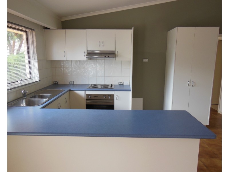 9 Oxford Terrace, Strathdale VIC 3550