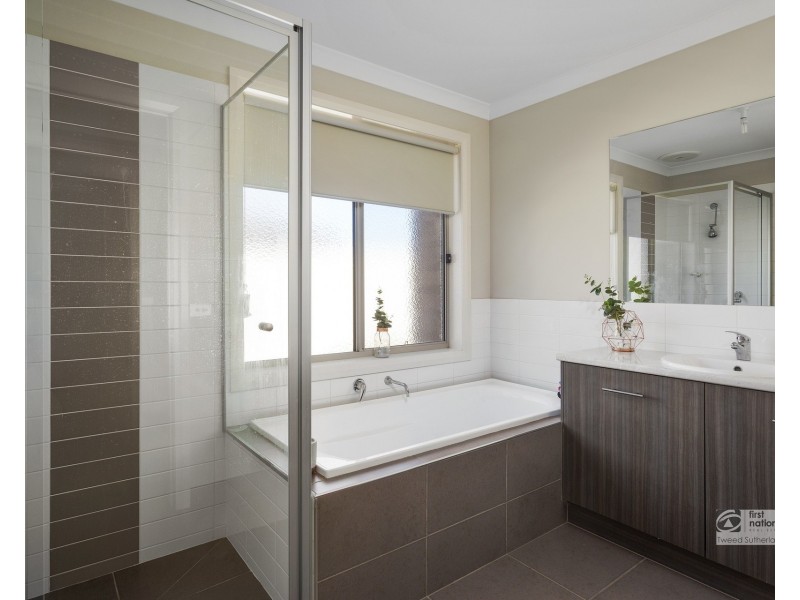 21 Grantham Terrace, Kangaroo Flat VIC 3555