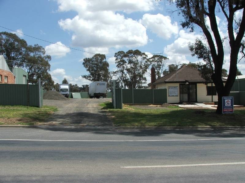 3 Rohs Road, East Bendigo VIC 3550